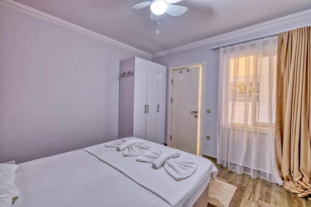 Dalyan Elit Apart Otel Çeşme Törökország
